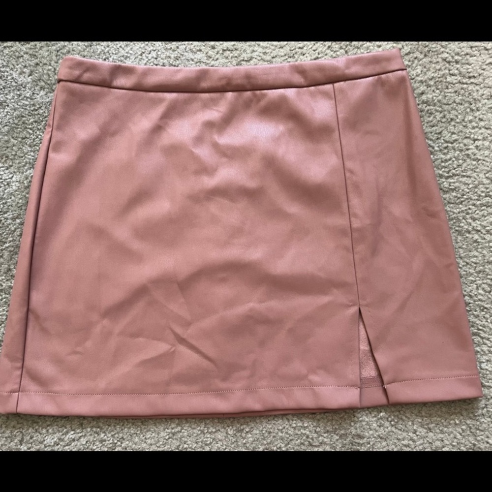 NWT Abercrombie vegan leather skirt Large